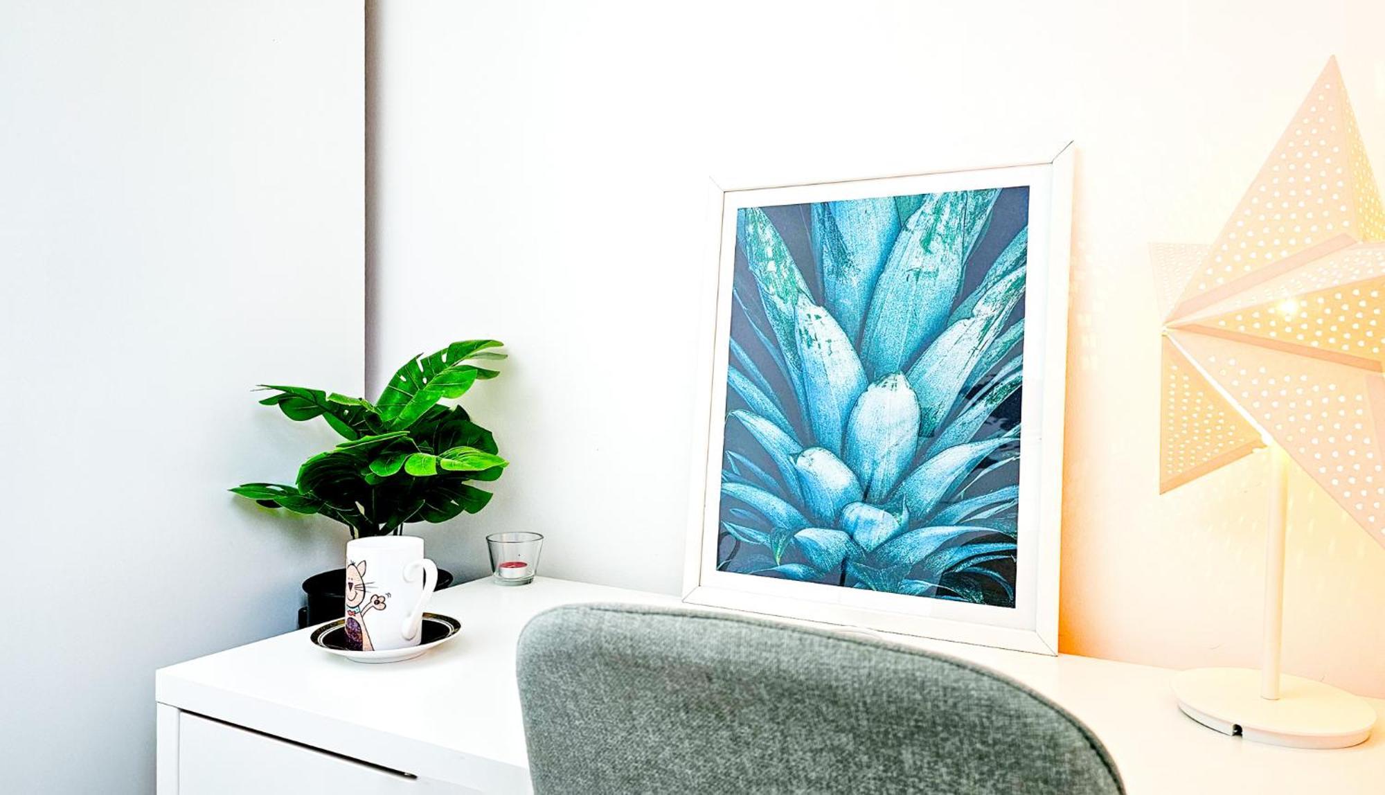 Charming London Home, Opp Arnos Grove Underground Station, Parking New Southgate Экстерьер фото